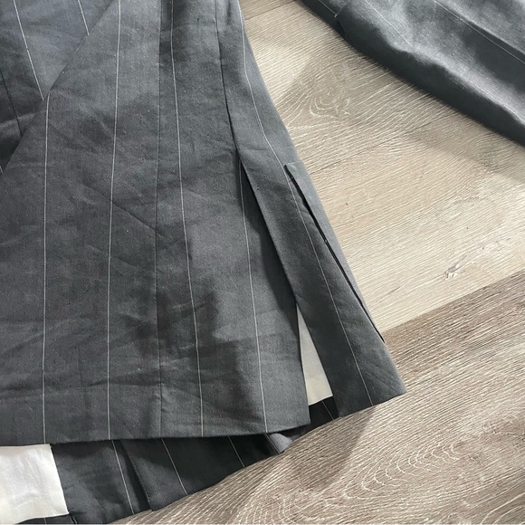 Tibi Gray Linen Blend Pinstripe Double Breasted Blazer Elbow Cutouts - Picture 10 of 10